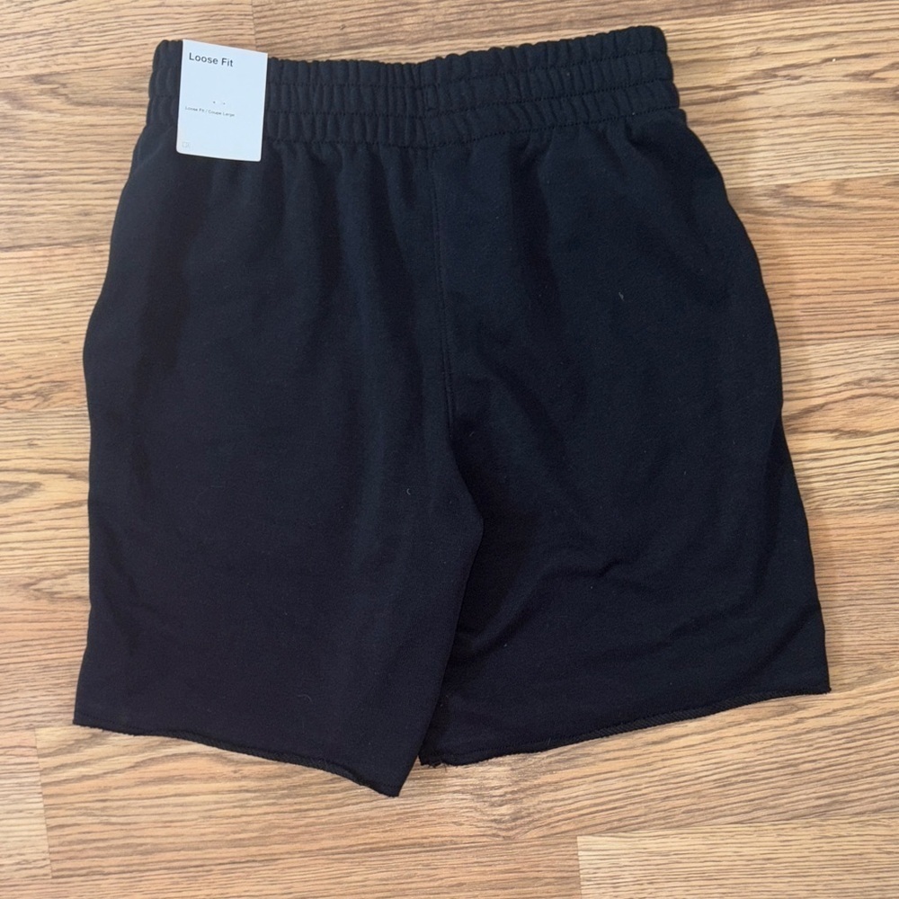 Nike Kid’s Black Athletic Shorts - Picture 3 of 5